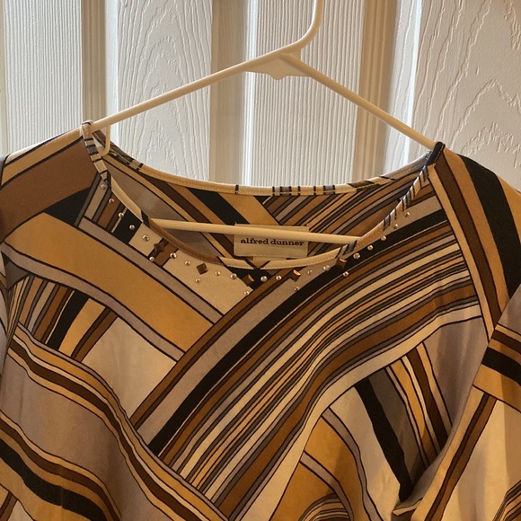 Alfred Dunner Size Large multicolored Top - Picture 3 of 12